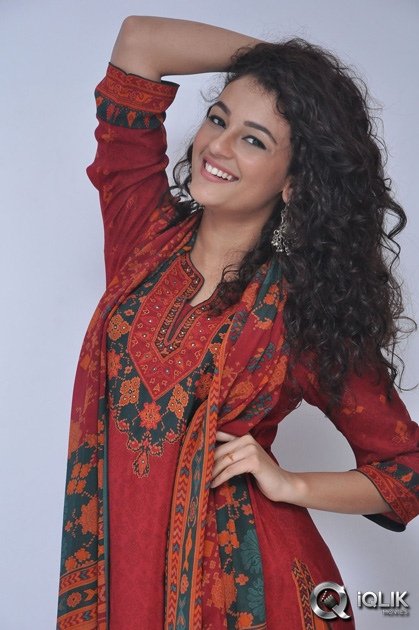 Seerat-Kapoor